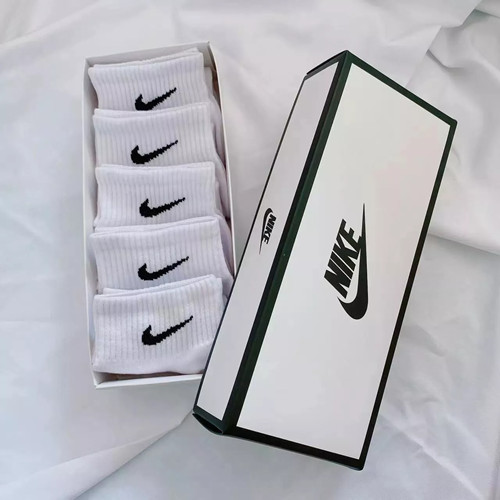 Nike socks pairs sports - nike,